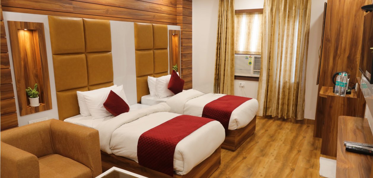 Luxury Hotels In Karol Bagh - Hotel Jeyan Inn