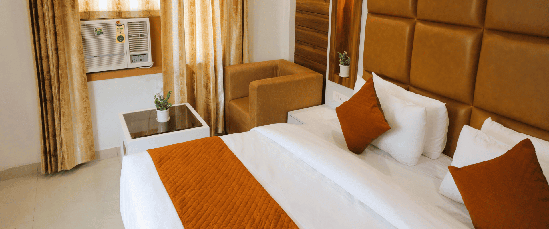 hotel-near-karol-bagh-metro-station